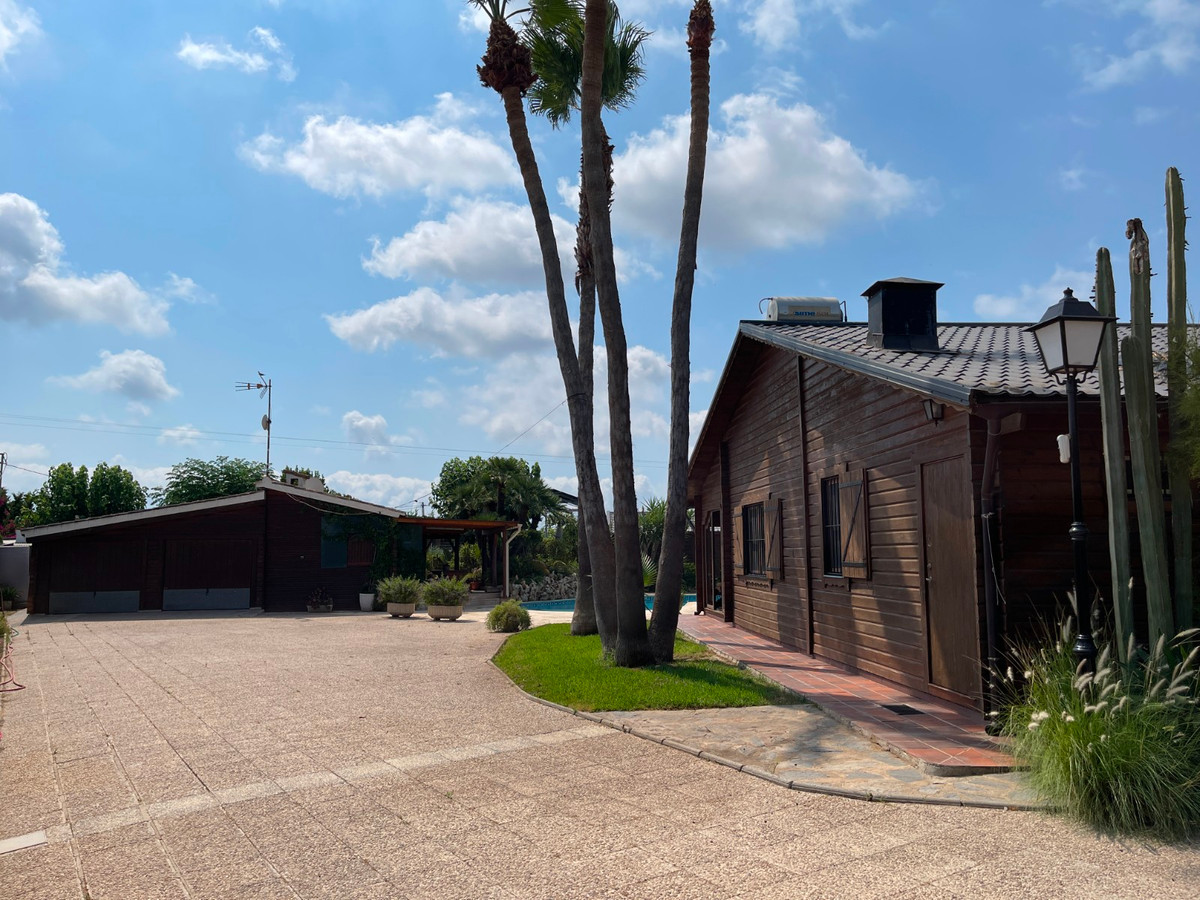 For sale - 4 Bedroom 4 Bathroom House - Detached Villa in San Fulgencio - La Marina  - Alicante