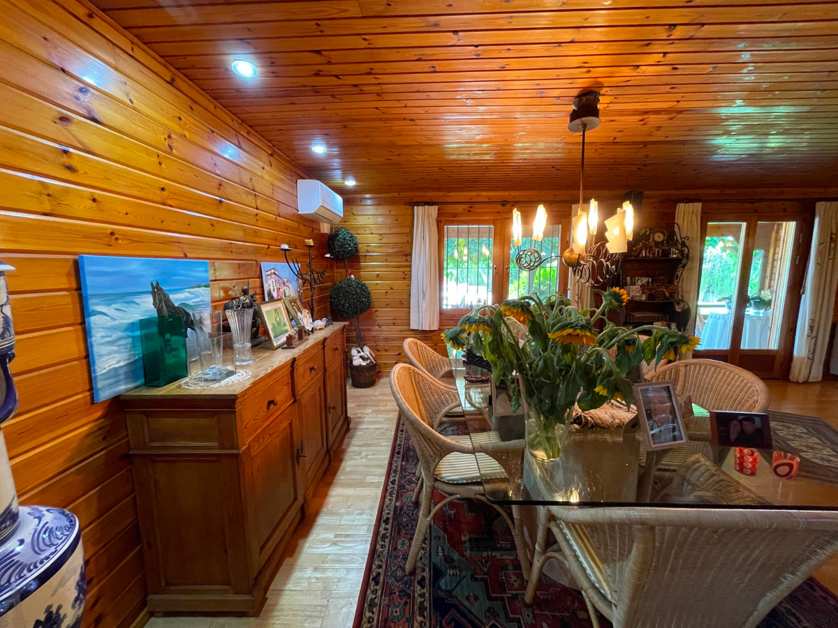 For sale - 4 Bedroom 4 Bathroom House - Detached Villa in San Fulgencio - La Marina  - Alicante