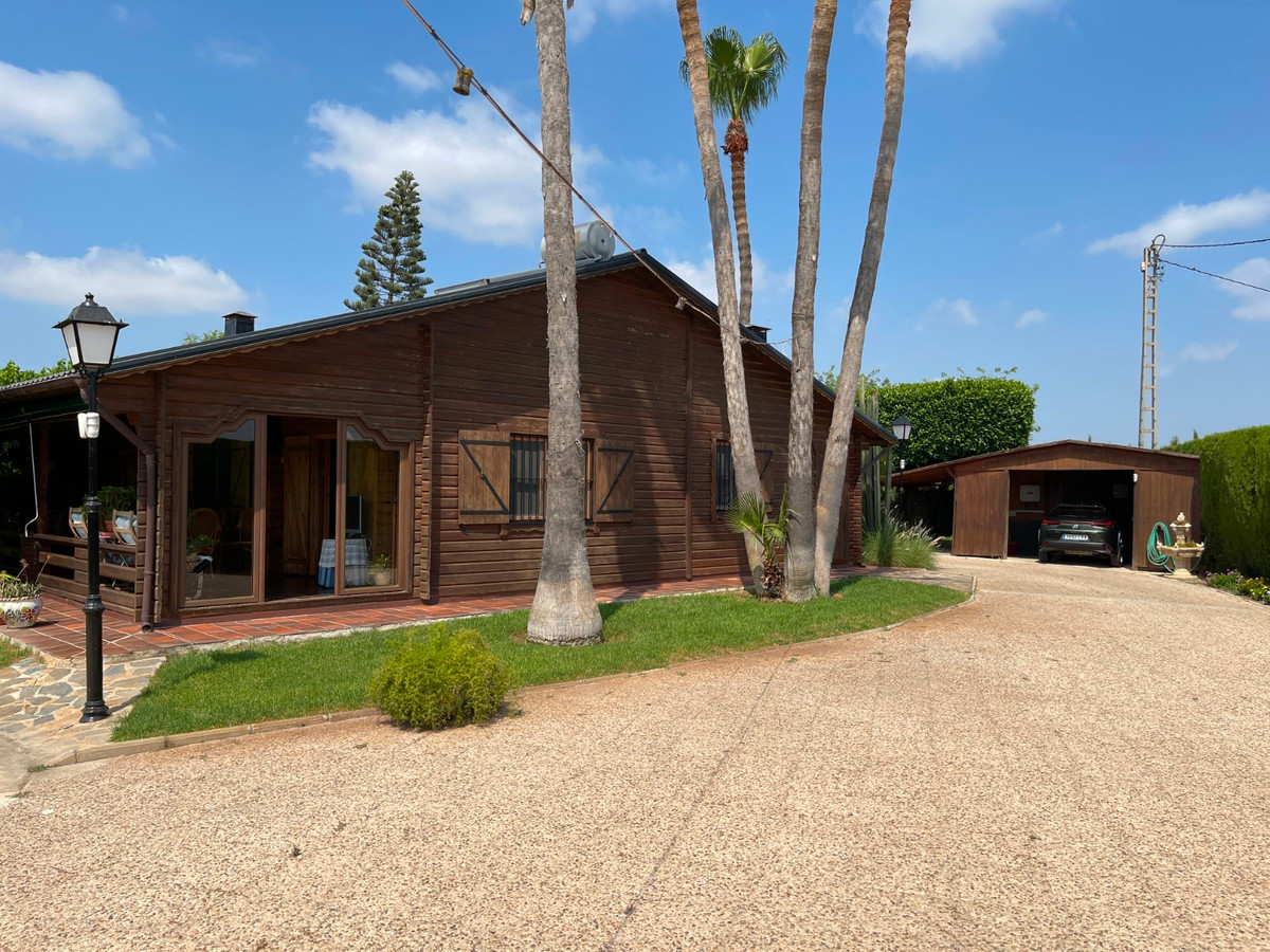 For sale - 4 Bedroom 4 Bathroom House - Detached Villa in San Fulgencio - La Marina  - Alicante