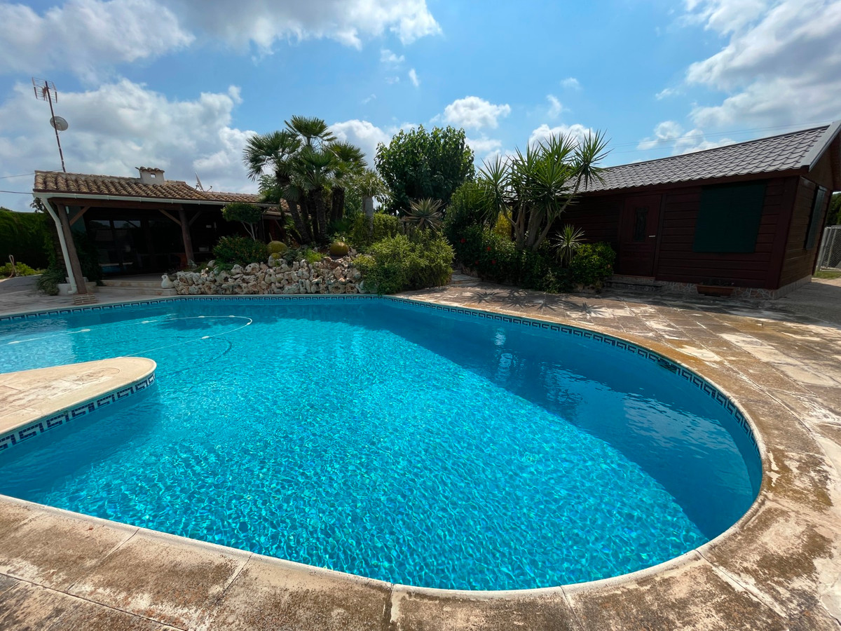 For sale - 4 Bedroom 4 Bathroom House - Detached Villa in San Fulgencio - La Marina  - Alicante