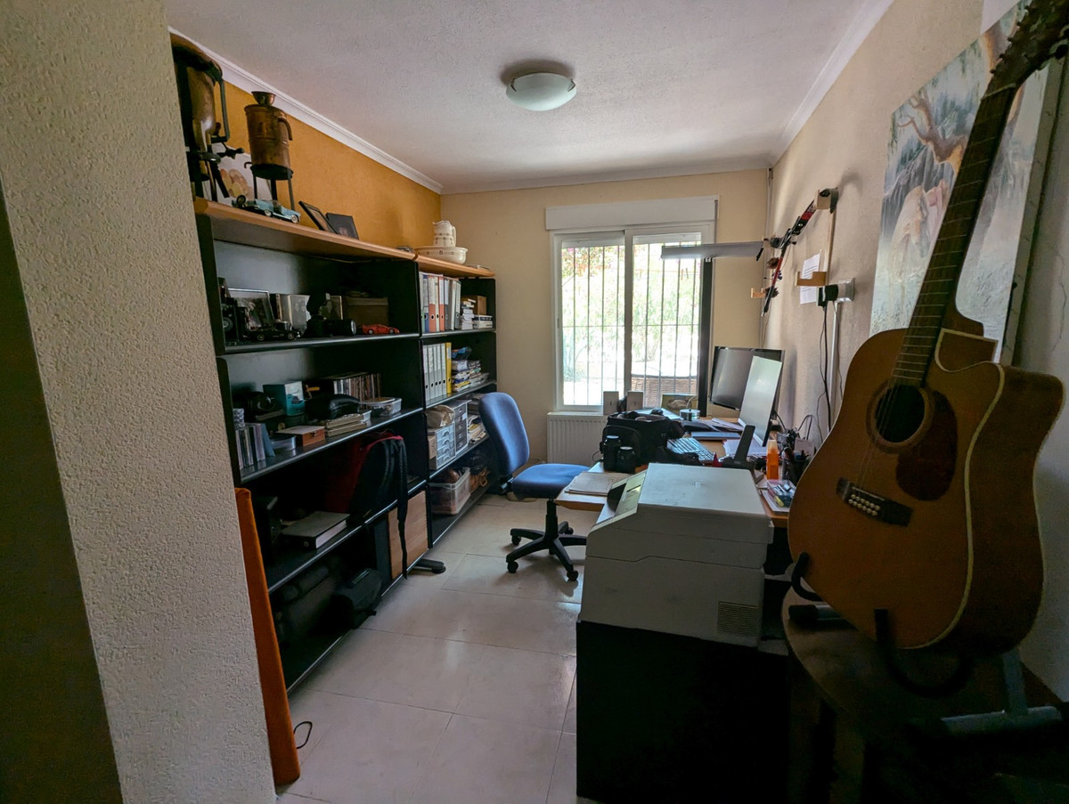 For sale - 5 Bedroom 4 Bathroom House - Finca - Cortijo in Crevillente - Crevillent - Crevillente - Crevillent Centro  - Alicante