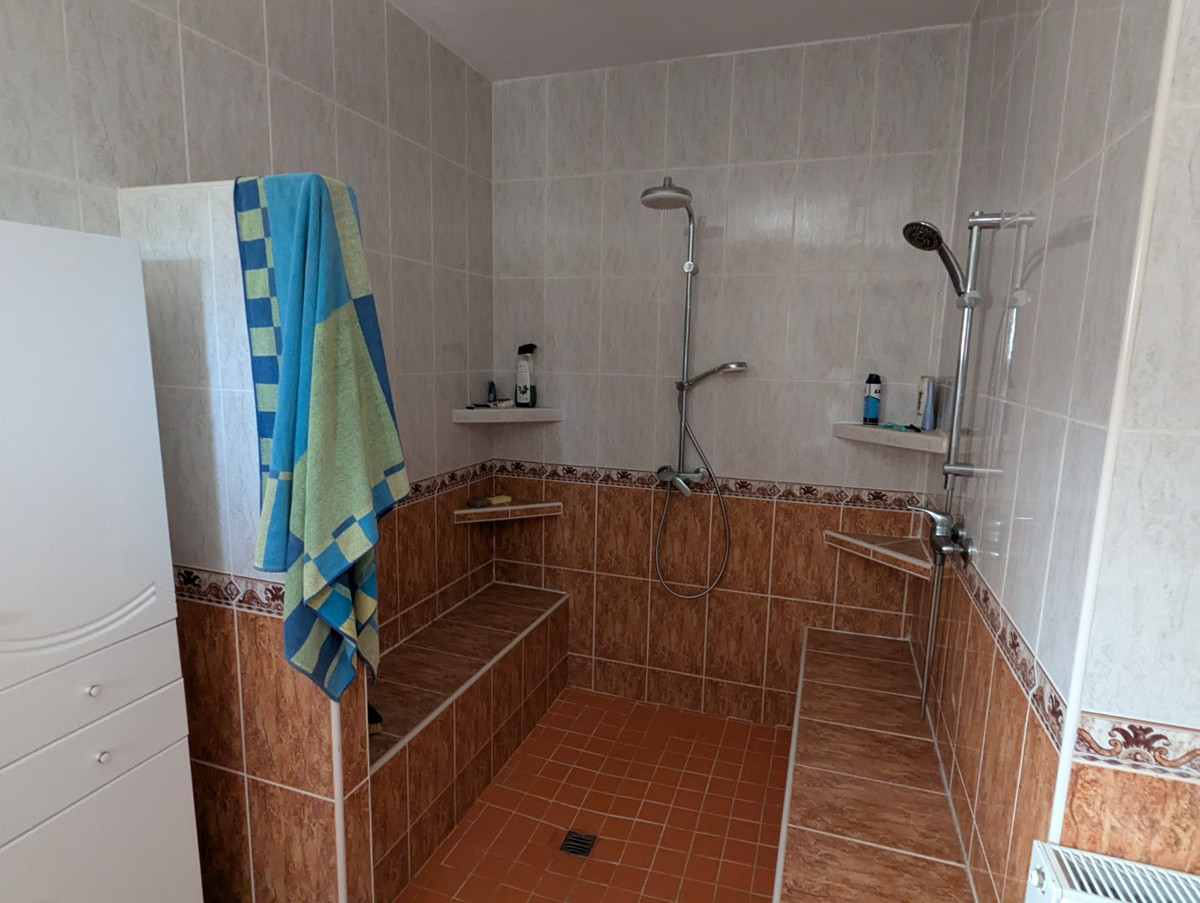 For sale - 5 Bedroom 4 Bathroom House - Finca - Cortijo in Crevillente - Crevillent - Crevillente - Crevillent Centro  - Alicante