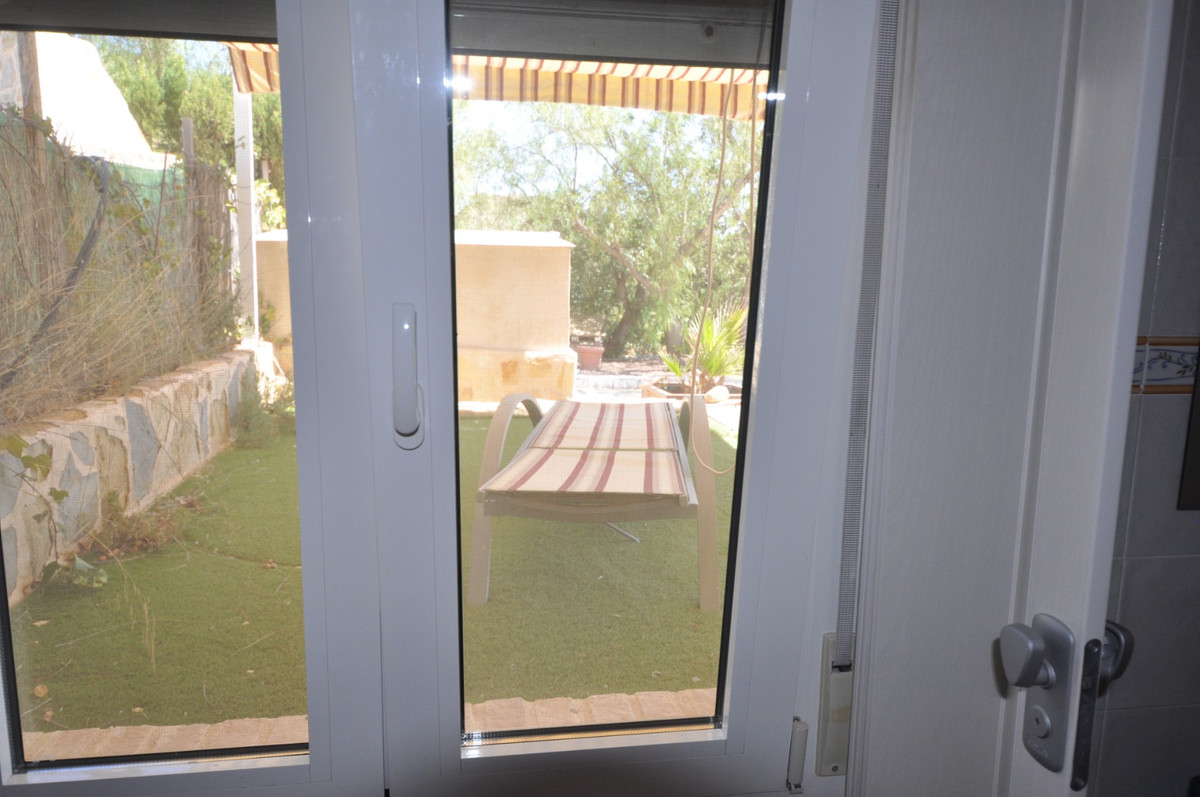 For sale - 5 Bedroom 4 Bathroom House - Finca - Cortijo in Crevillente - Crevillent - Crevillente - Crevillent Centro  - Alicante