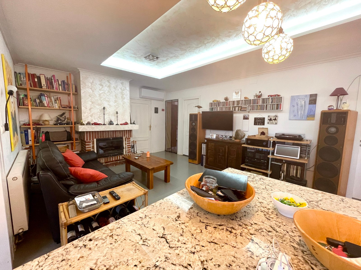 For sale - 5 Bedroom 4 Bathroom House - Finca - Cortijo in Crevillente - Crevillent - Crevillente - Crevillent Centro  - Alicante