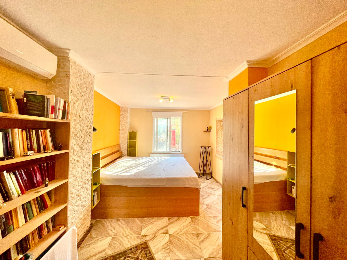 For sale - 5 Bedroom 4 Bathroom House - Finca - Cortijo in Crevillente - Crevillent - Crevillente - Crevillent Centro  - Alicante