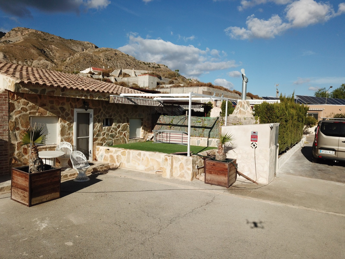 For sale - 5 Bedroom 4 Bathroom House - Finca - Cortijo in Crevillente - Crevillent - Crevillente - Crevillent Centro  - Alicante