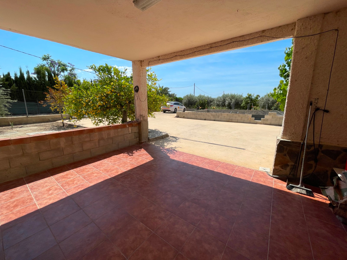 For sale - 4 Bedroom 2 Bathroom House - Detached Villa in Crevillente - Crevillent - Crevillente - Crevillent Centro  - Alicante
