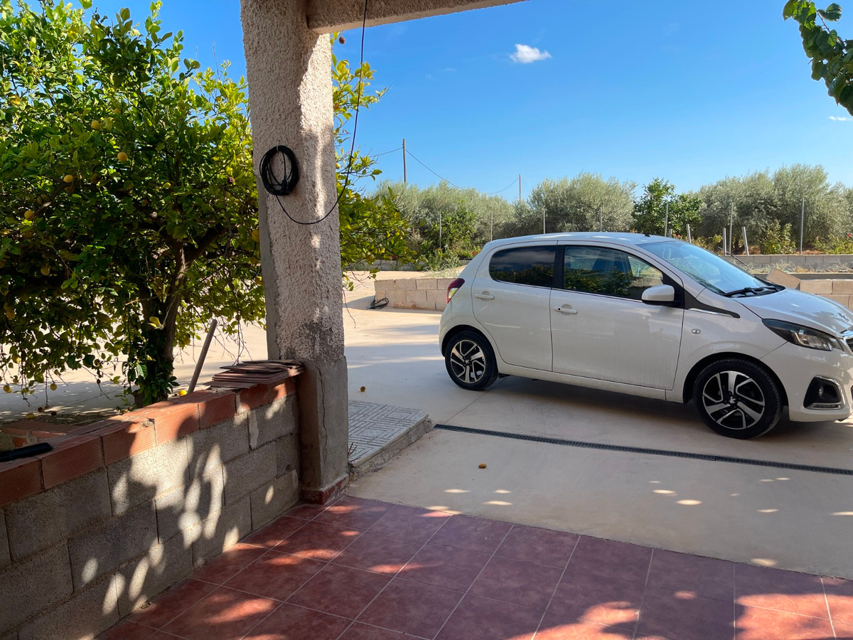 For sale - 4 Bedroom 2 Bathroom House - Detached Villa in Crevillente - Crevillent - Crevillente - Crevillent Centro  - Alicante