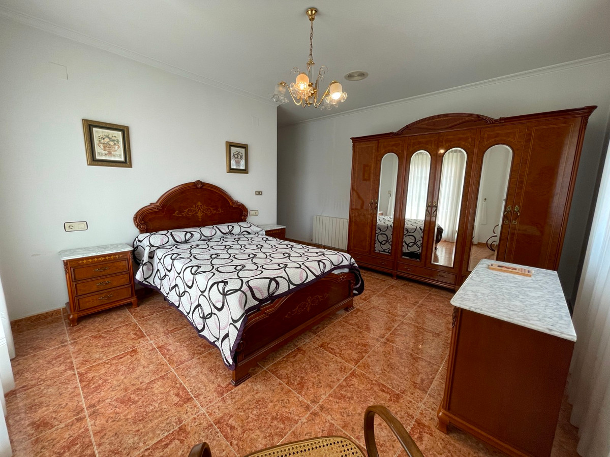 For sale - 5 Bedroom 3 Bathroom House - Townhouse in Formentera del Segura - Formentera del Segura Centro  - Alicante