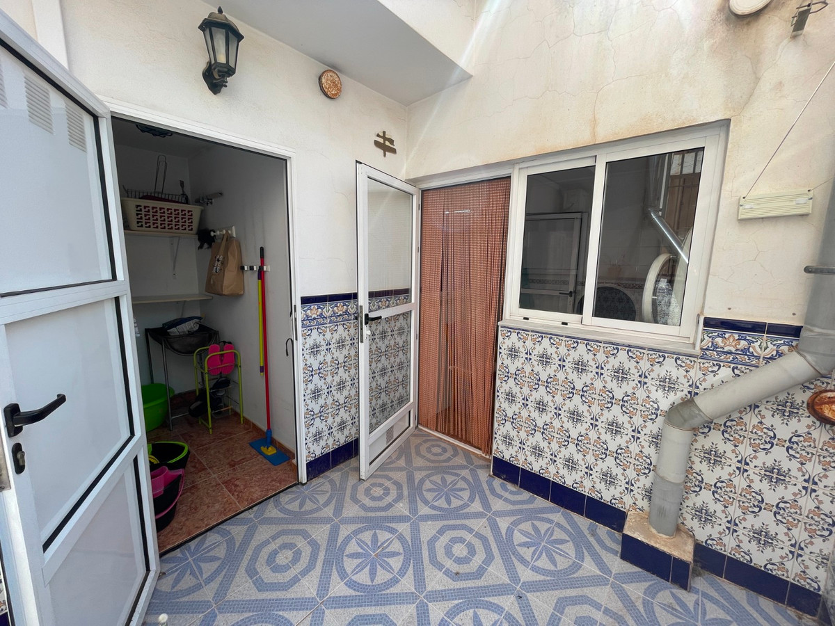 For sale - 5 Bedroom 3 Bathroom House - Townhouse in Formentera del Segura - Formentera del Segura Centro  - Alicante