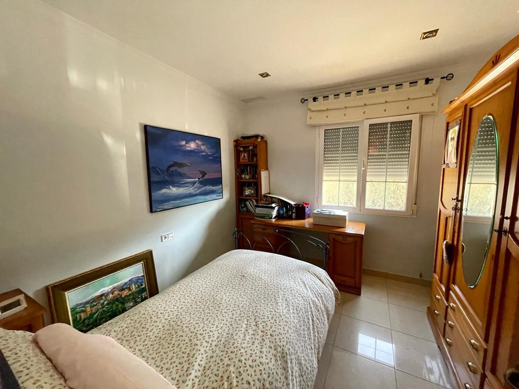 For sale - 7 Bedroom 4 Bathroom House - Detached Villa in Albatera - Albatera Centro  - Alicante