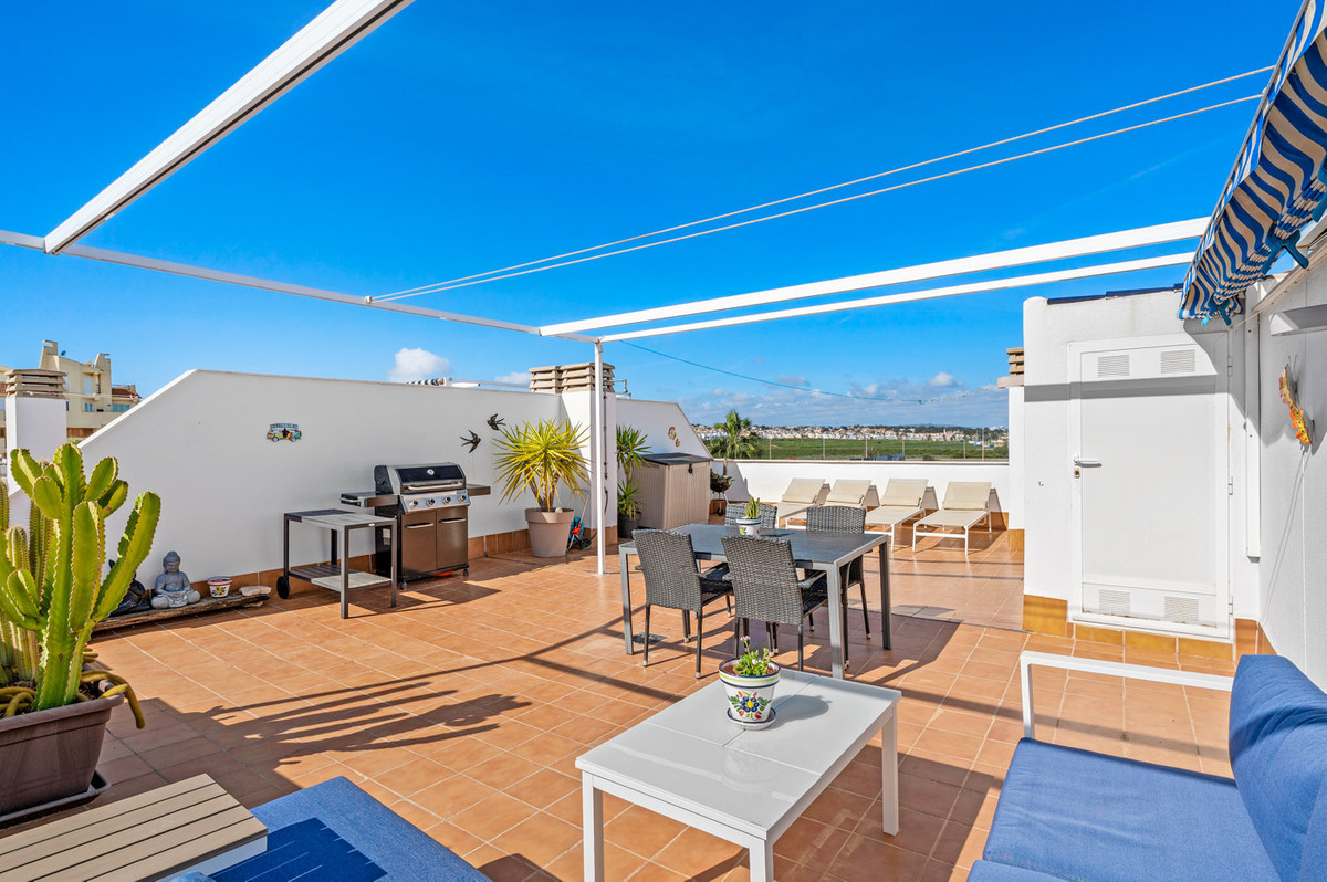 For sale - 2 Bedroom 2 Bathroom Apartment - Penthouse in Torrevieja - La Veleta  - Alicante