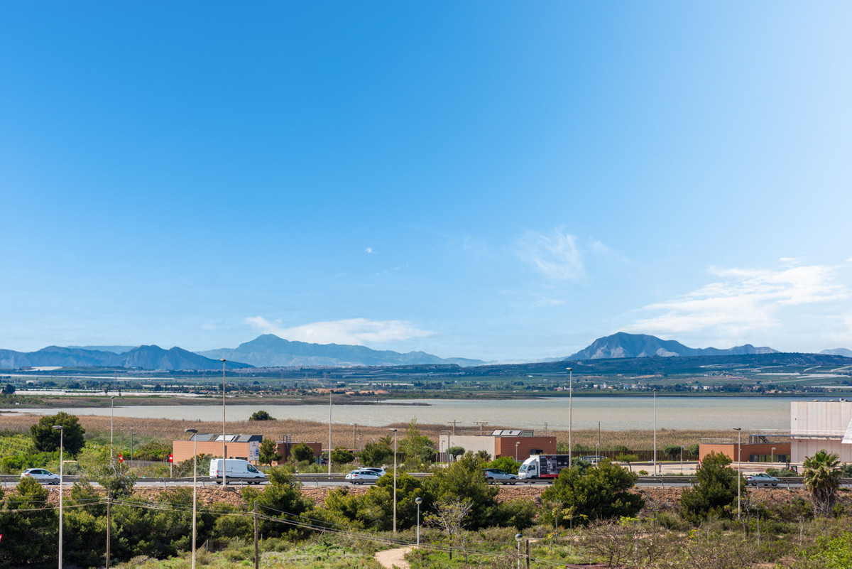 For sale - 2 Bedroom 2 Bathroom Apartment - Penthouse in Torrevieja - La Veleta  - Alicante