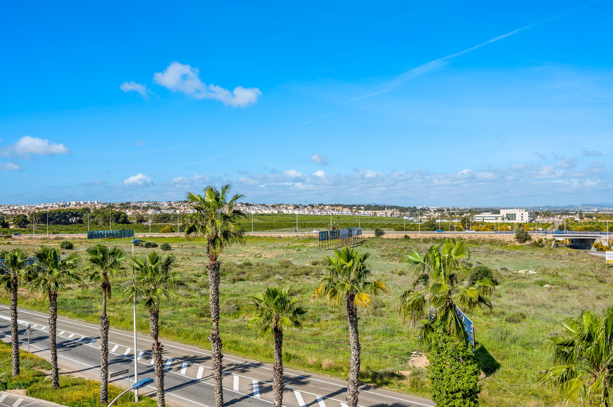 For sale - 2 Bedroom 2 Bathroom Apartment - Penthouse in Torrevieja - La Veleta  - Alicante