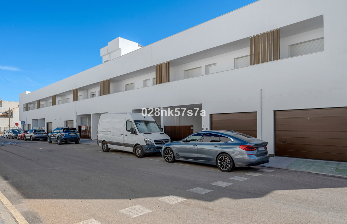 For sale - 2 Bedroom 2 Bathroom Apartment - Ground Floor Apartment in Pilar de la Horadada - Pilar de la Horadada Centro  - Alicante