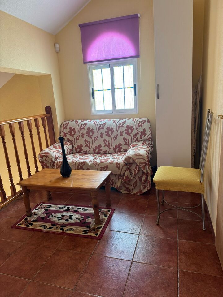 For sale - 4 Bedroom 3 Bathroom House - Detached Villa in Orihuela - La Zenia  - Alicante