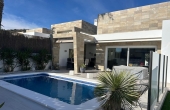 76-R5298577/76486, 3 Bedroom 2 Bathroom House - Detached Villa in Algorfa