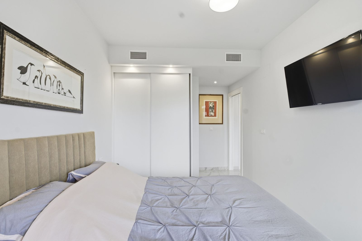 For sale - 2 Bedroom 2 Bathroom Apartment - Middle Floor Apartment in Orihuela - Los Altos  - Alicante