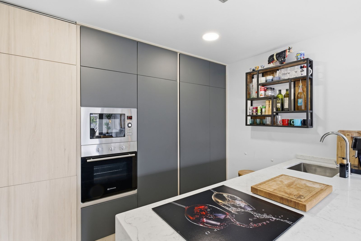 For sale - 2 Bedroom 2 Bathroom Apartment - Middle Floor Apartment in Orihuela - Los Altos  - Alicante