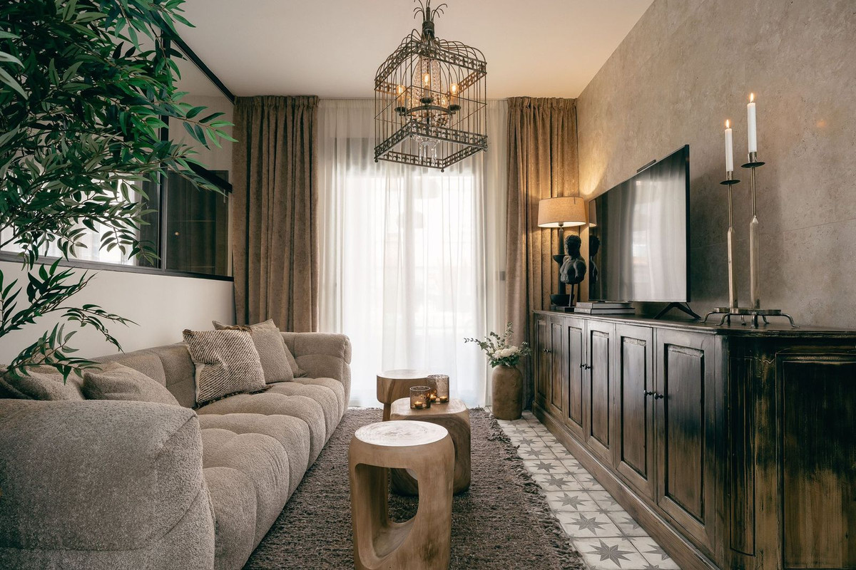 For sale - 2 Bedroom 2 Bathroom Apartment - Ground Floor Apartment in Torrevieja - Torrevieja Centro  - Alicante