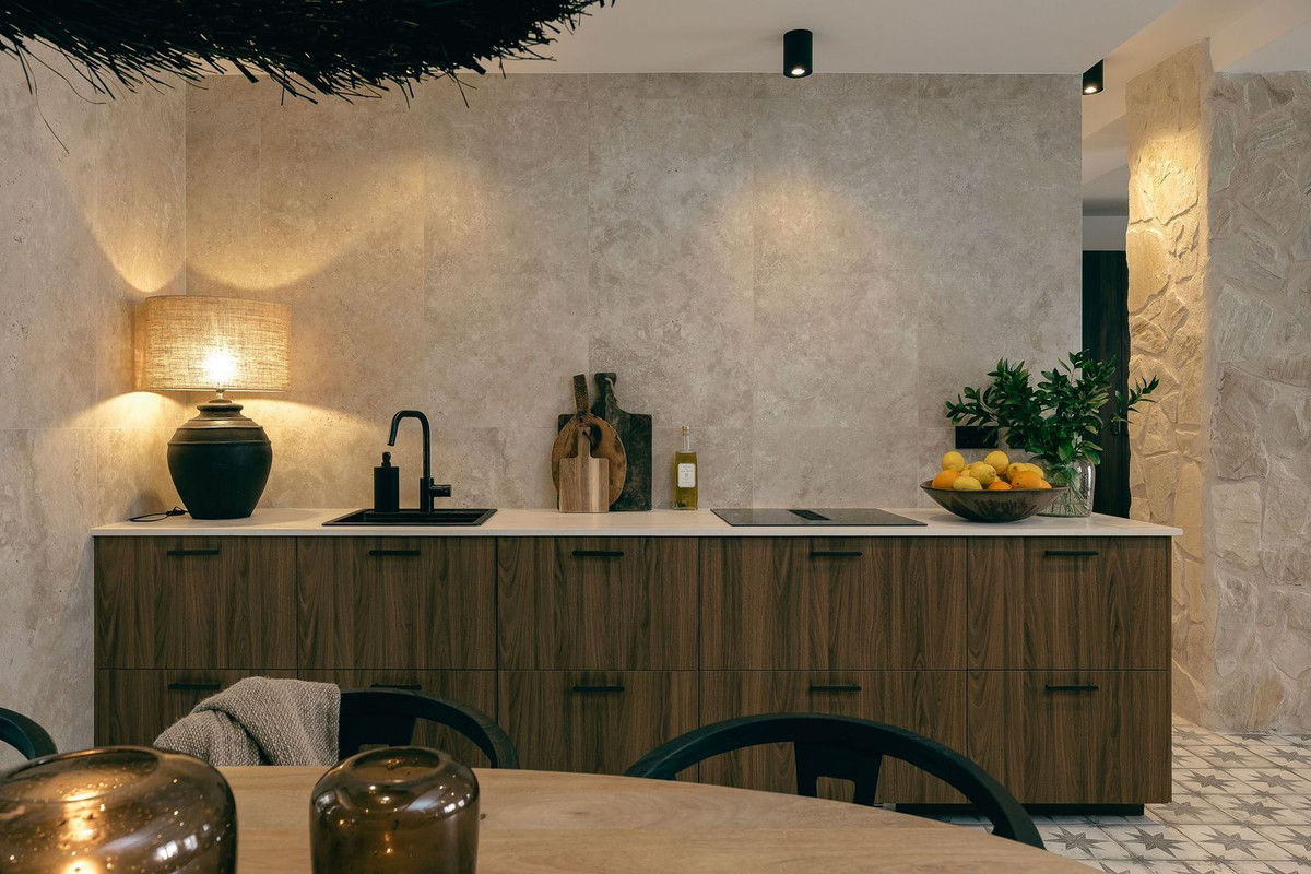 For sale - 2 Bedroom 2 Bathroom Apartment - Ground Floor Apartment in Torrevieja - Torrevieja Centro  - Alicante