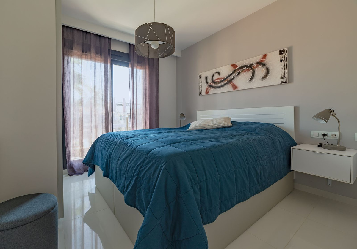 For sale - 2 Bedroom 2 Bathroom Apartment - Penthouse in Orihuela - Mil Palmeras  - Alicante