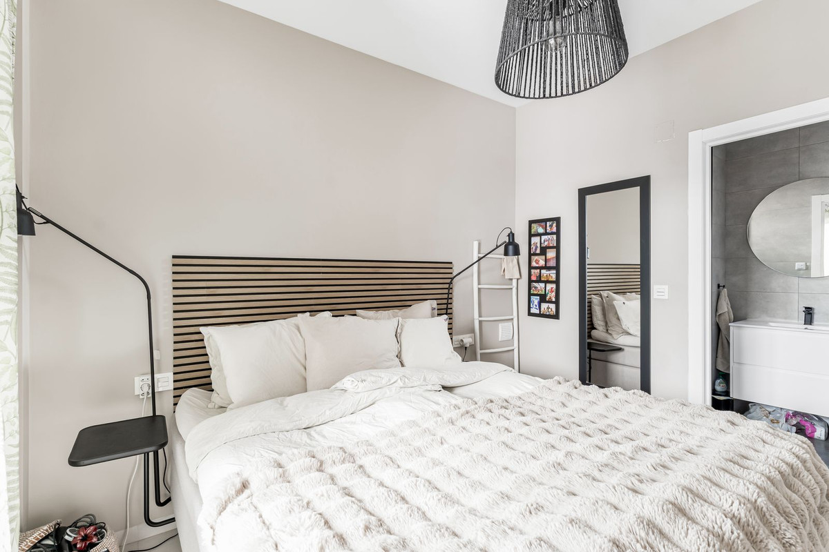 For sale - 3 Bedroom 2 Bathroom House - Detached Villa in Orihuela - La Zenia  - Alicante