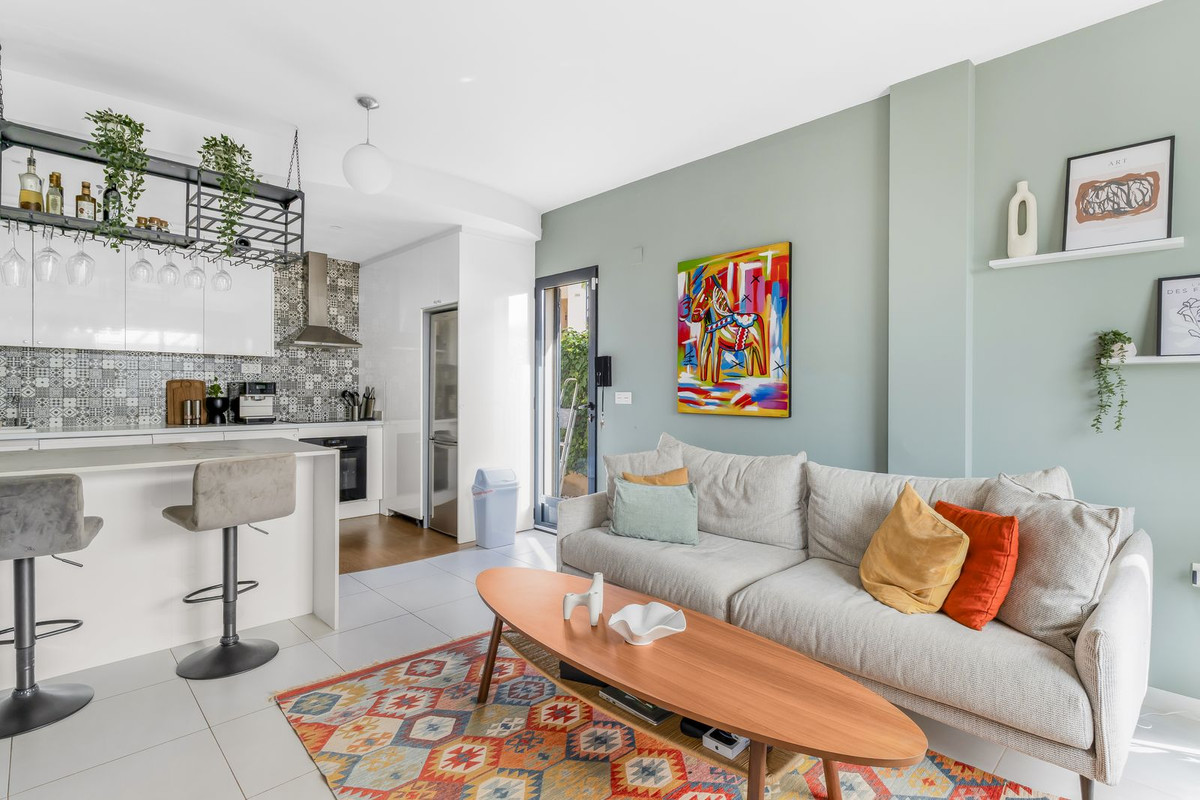 For sale - 3 Bedroom 2 Bathroom House - Detached Villa in Orihuela - La Zenia  - Alicante