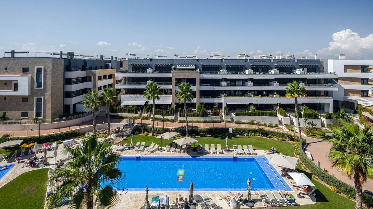 For sale - 2 Bedroom 1 Bathroom Apartment - Penthouse in Orihuela - Playa Flamenca  - Alicante
