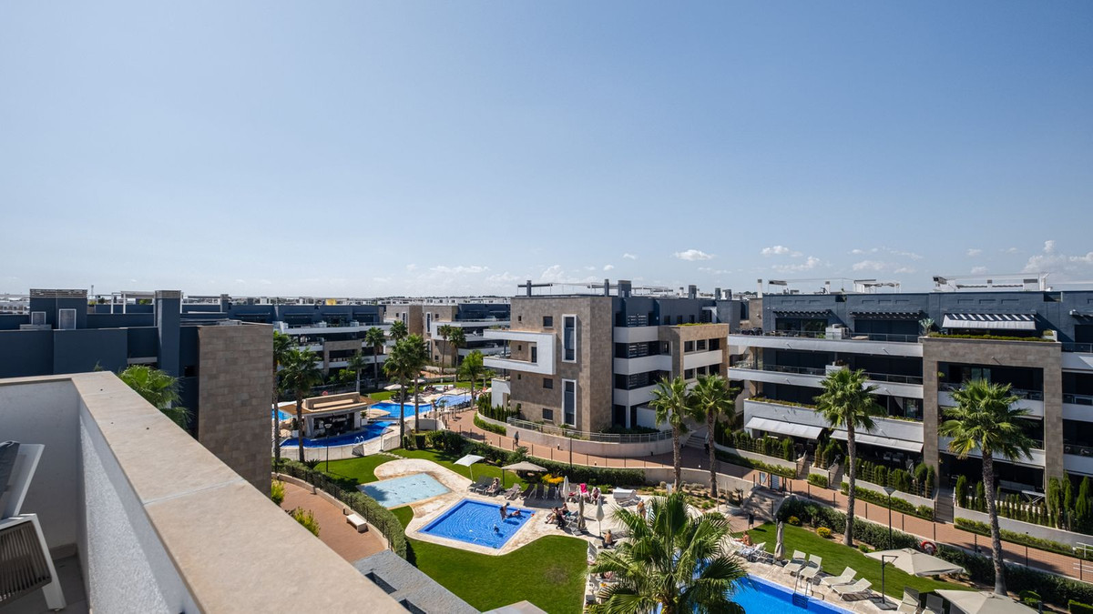 For sale - 2 Bedroom 1 Bathroom Apartment - Penthouse in Orihuela - Playa Flamenca  - Alicante