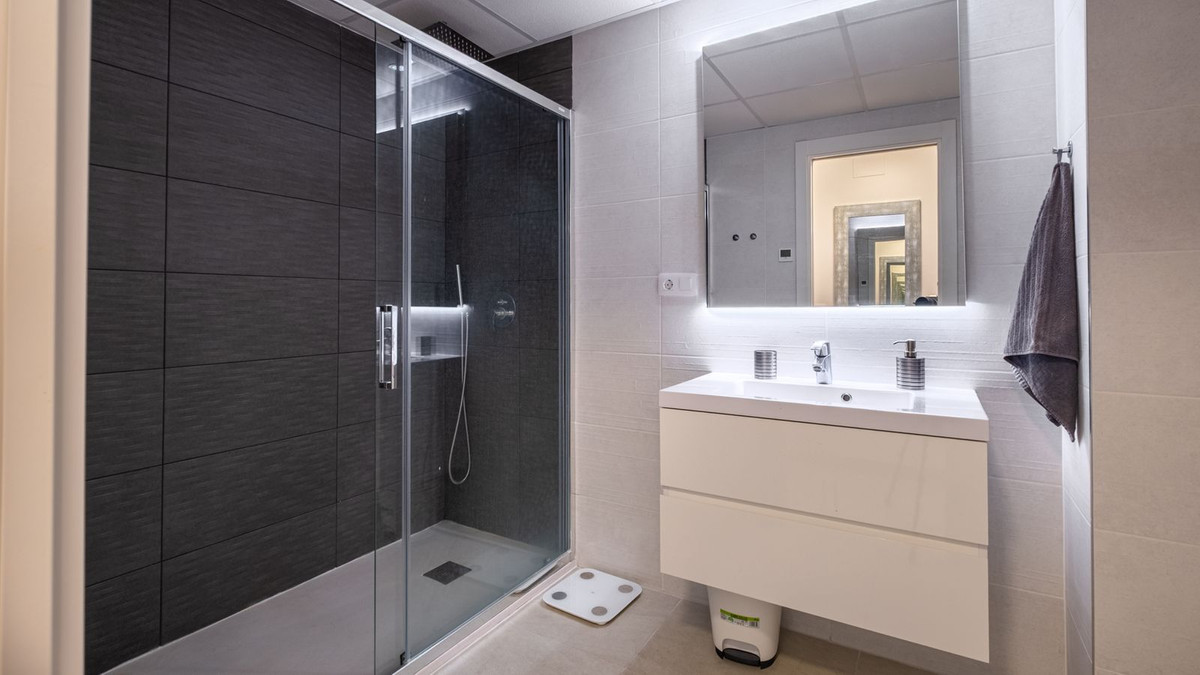 For sale - 2 Bedroom 1 Bathroom Apartment - Penthouse in Orihuela - Playa Flamenca  - Alicante