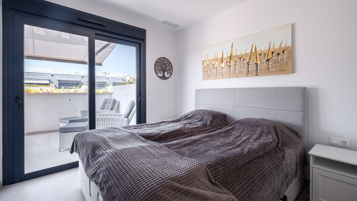 For sale - 2 Bedroom 1 Bathroom Apartment - Penthouse in Orihuela - Playa Flamenca  - Alicante