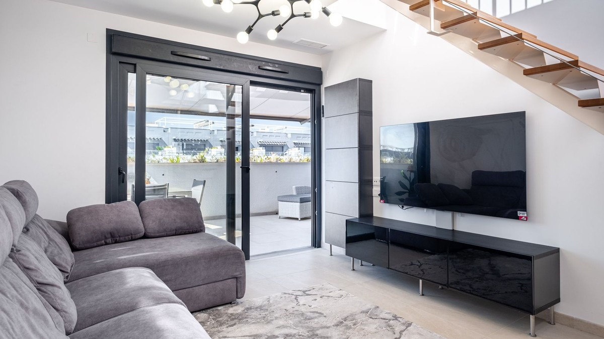 For sale - 2 Bedroom 1 Bathroom Apartment - Penthouse in Orihuela - Playa Flamenca  - Alicante