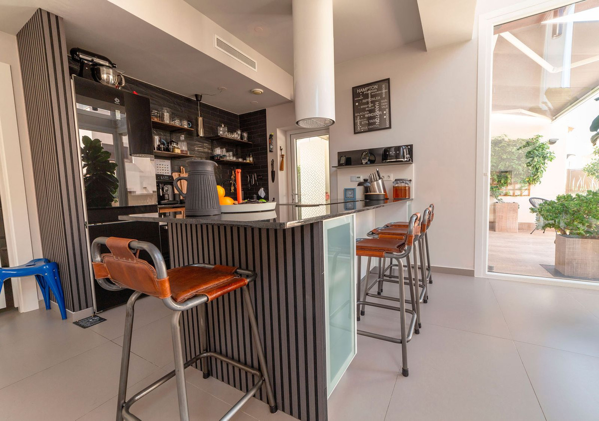 For sale - 3 Bedroom 2 Bathroom House - Detached Villa in Rojales - Ciudad Quesada  - Alicante