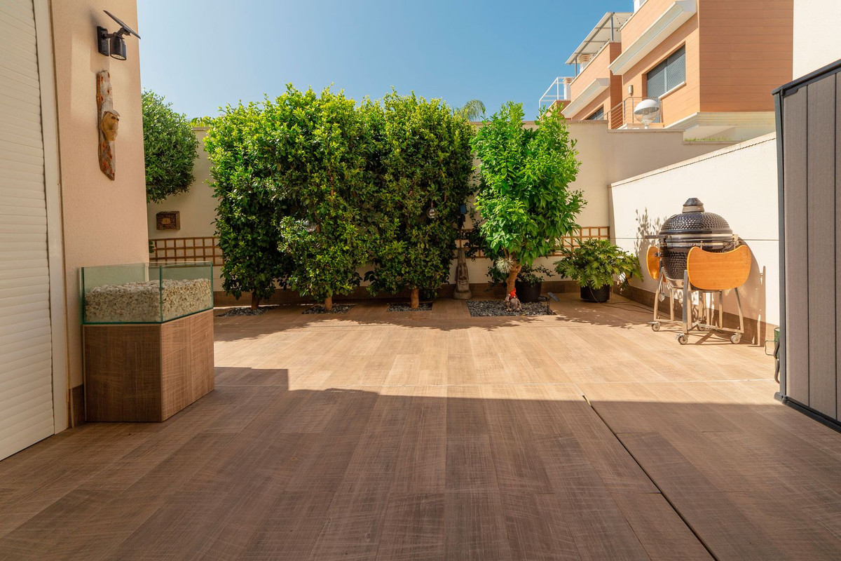 For sale - 3 Bedroom 2 Bathroom House - Detached Villa in Rojales - Ciudad Quesada  - Alicante