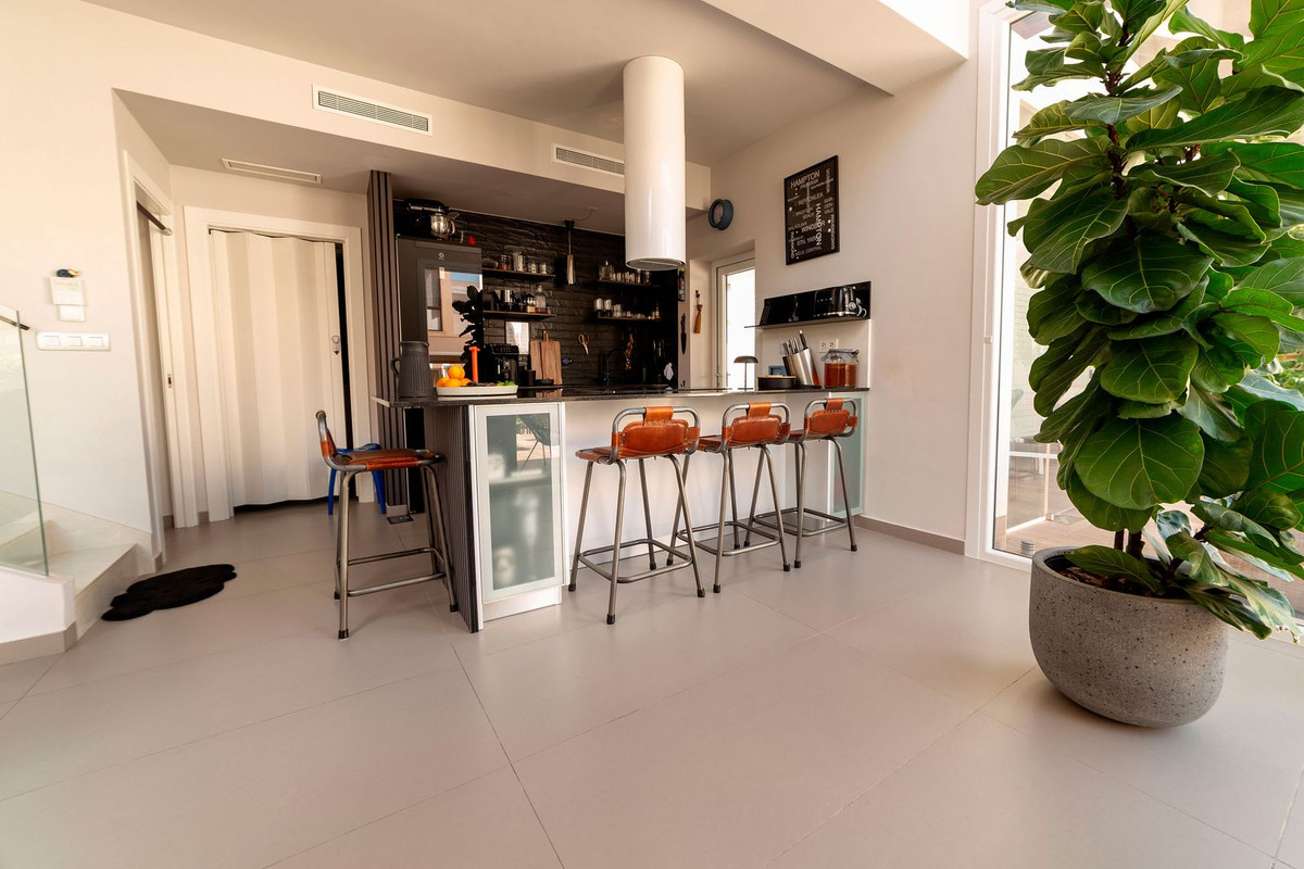 For sale - 3 Bedroom 2 Bathroom House - Detached Villa in Rojales - Ciudad Quesada  - Alicante