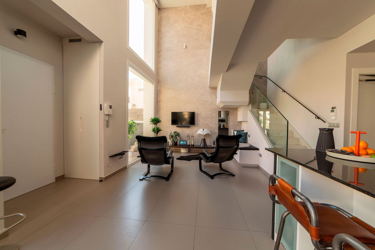 For sale - 3 Bedroom 2 Bathroom House - Detached Villa in Rojales - Ciudad Quesada  - Alicante