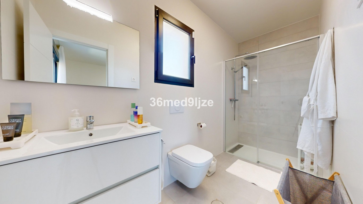 For sale - 3 Bedroom 3 Bathroom House - Detached Villa in Torre-Pacheco - Roldan  - Murcia