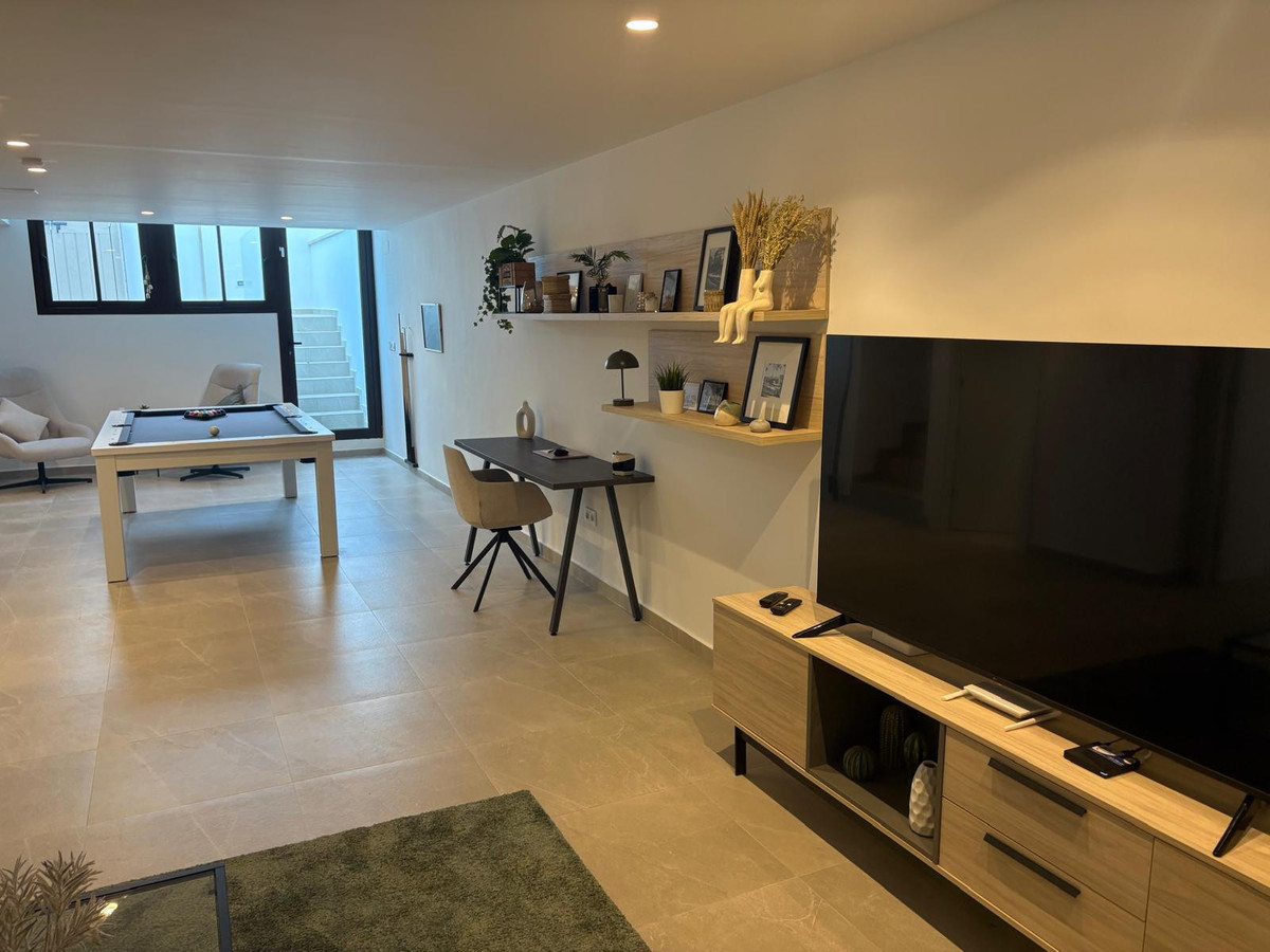 For sale - 3 Bedroom 3 Bathroom House - Semi-Detached House in Algorfa - La Finca Golf  - Alicante