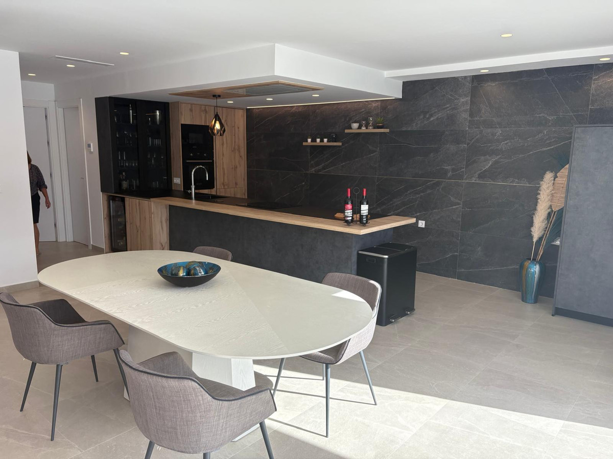 For sale - 3 Bedroom 3 Bathroom House - Semi-Detached House in Algorfa - La Finca Golf  - Alicante