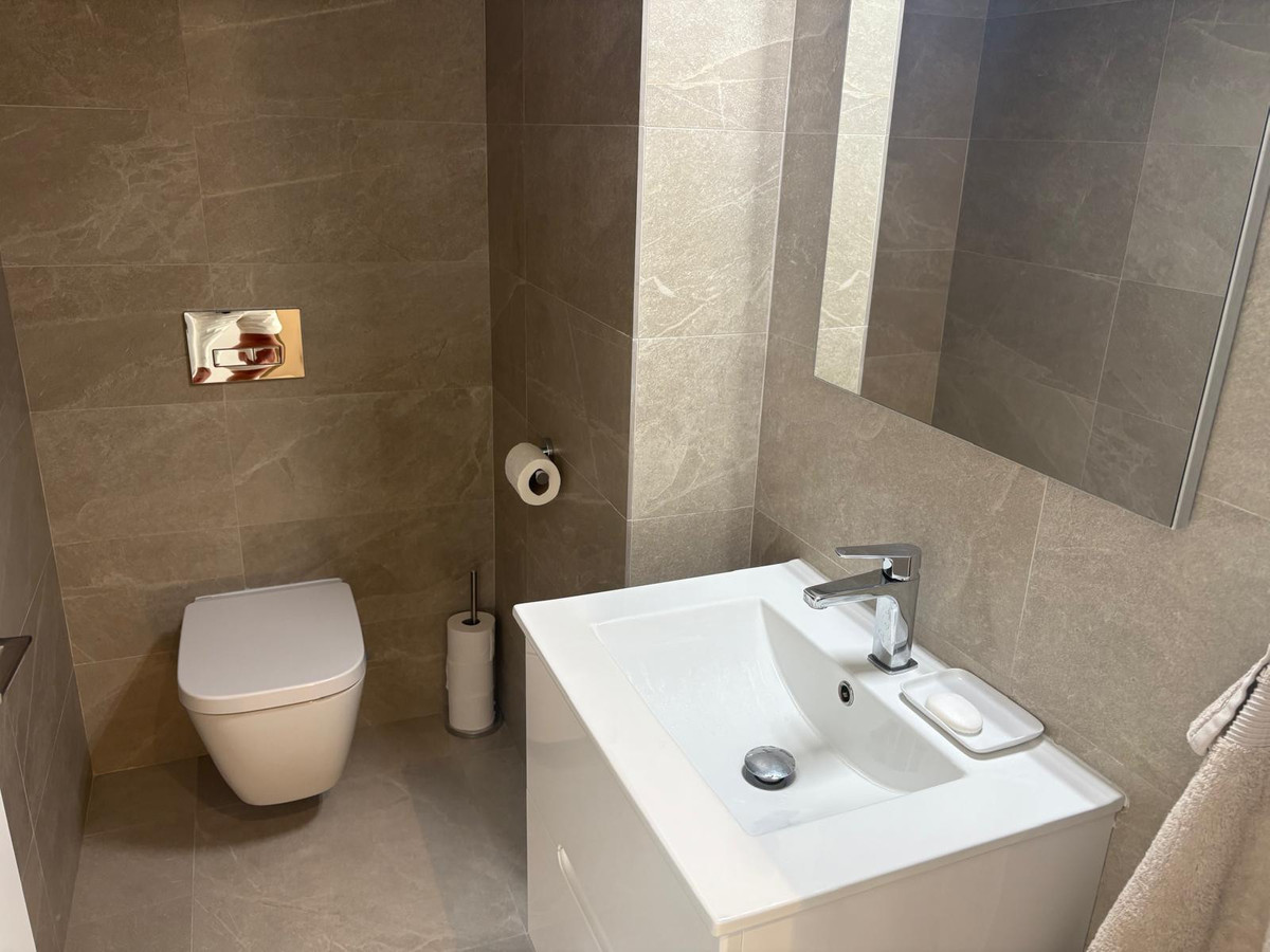 For sale - 3 Bedroom 3 Bathroom House - Semi-Detached House in Algorfa - La Finca Golf  - Alicante