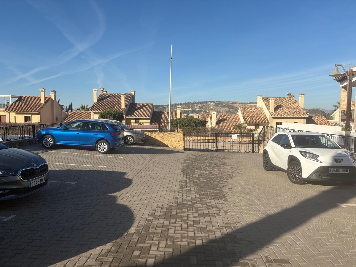 For sale - 3 Bedroom 2 Bathroom House - Townhouse in Algorfa - La Finca Golf  - Alicante