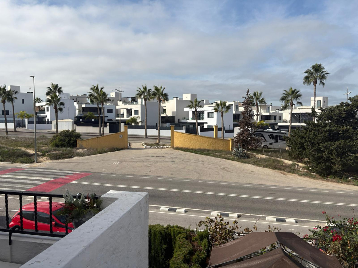 For sale - 3 Bedroom 2 Bathroom House - Townhouse in Algorfa - Algorfa Centro  - Alicante