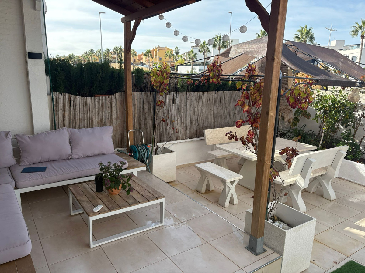 For sale - 3 Bedroom 2 Bathroom House - Townhouse in Algorfa - Algorfa Centro  - Alicante