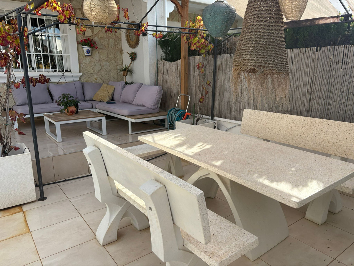 For sale - 3 Bedroom 2 Bathroom House - Townhouse in Algorfa - Algorfa Centro  - Alicante