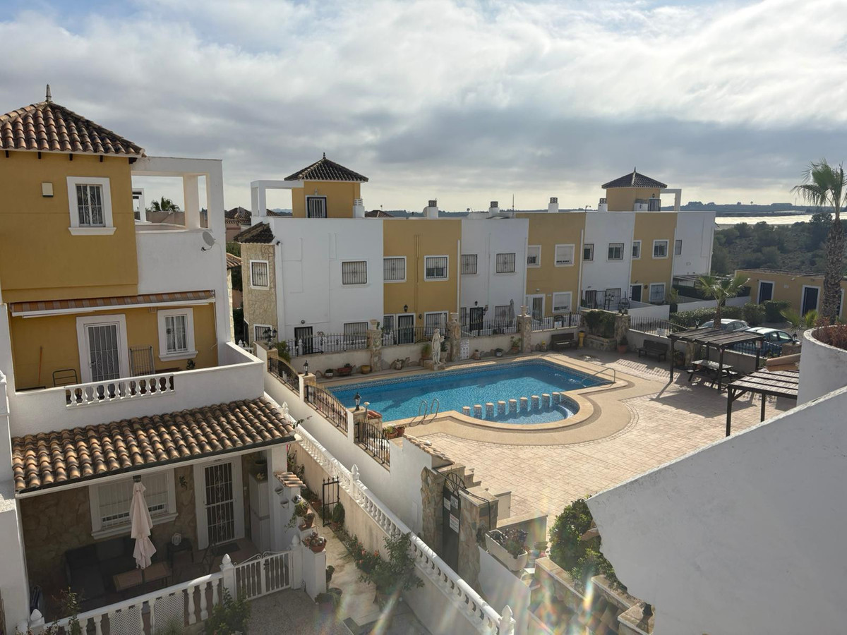 For sale - 3 Bedroom 2 Bathroom House - Townhouse in Algorfa - Algorfa Centro  - Alicante
