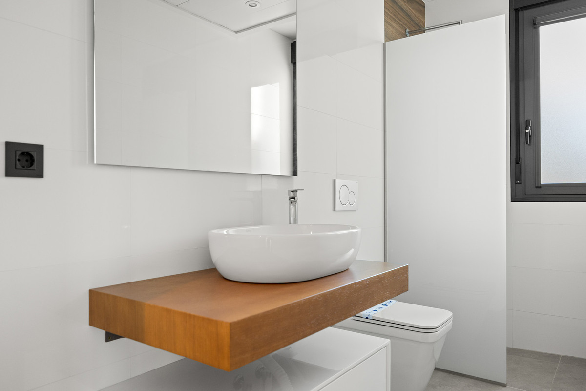 For sale - 4 Bedroom 3 Bathroom House - Detached Villa in Algorfa - La Finca Golf  - Alicante