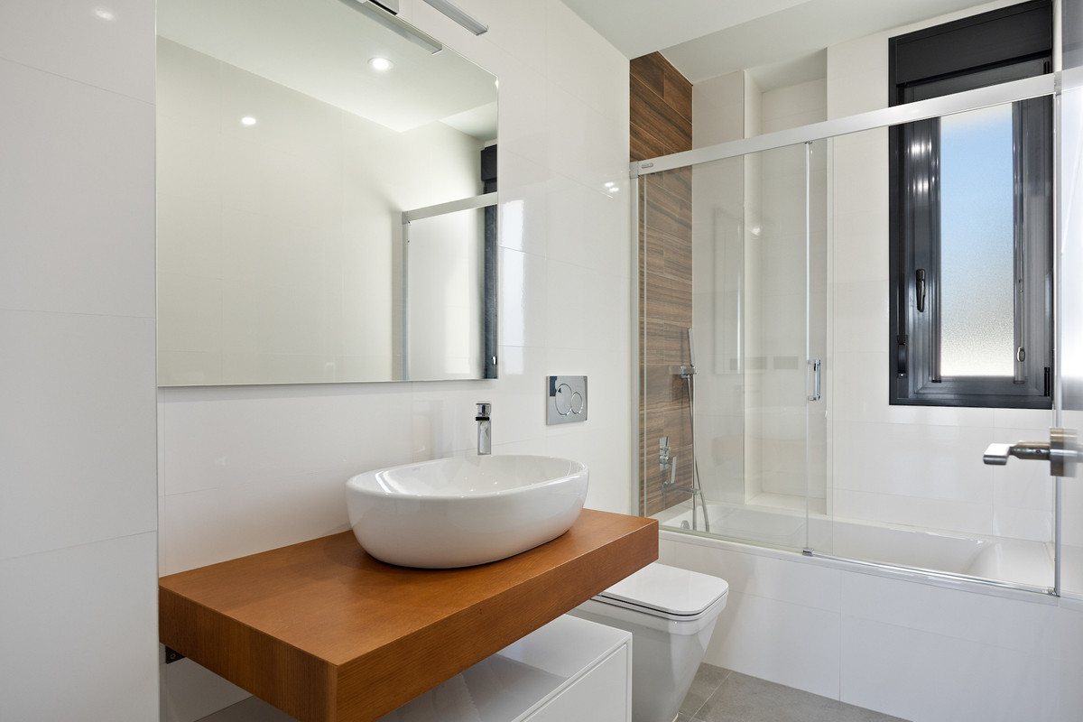 For sale - 4 Bedroom 3 Bathroom House - Detached Villa in Algorfa - La Finca Golf  - Alicante