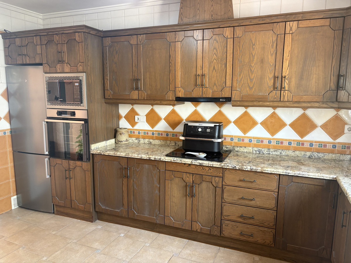 For sale - 3 Bedroom 2 Bathroom House - Detached Villa in Algorfa - Algorfa Centro  - Alicante
