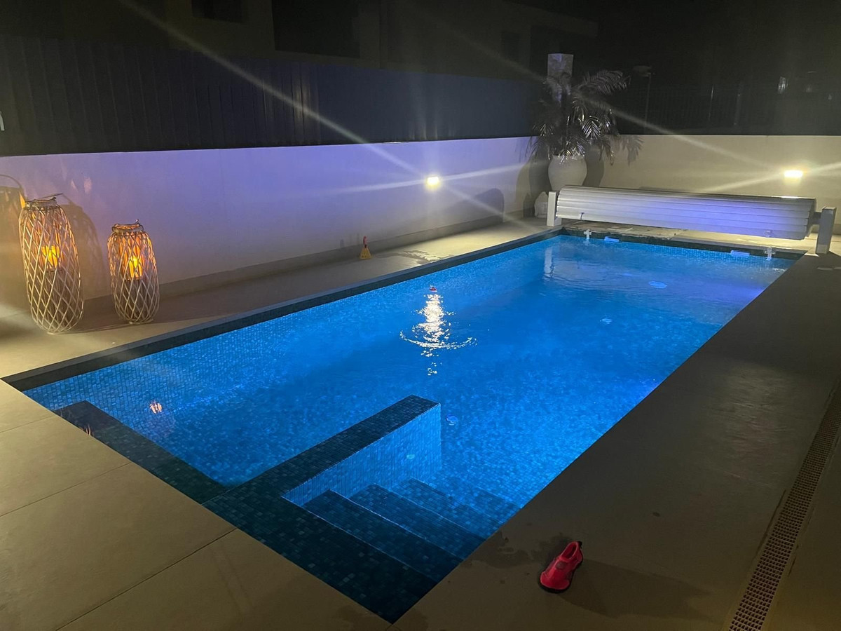 For sale - 5 Bedroom 4 Bathroom House - Detached Villa in Algorfa - La Finca Golf  - Alicante